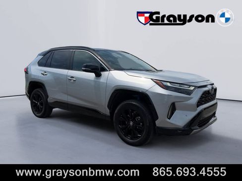 Used 2024 Toyota RAV4 XSE AWD/4WD image 1