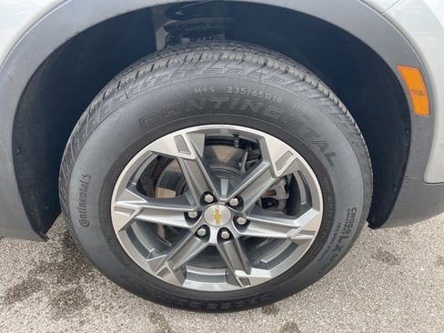 Certified 2023 Chevrolet Blazer LT w/ Convenience Package image 17