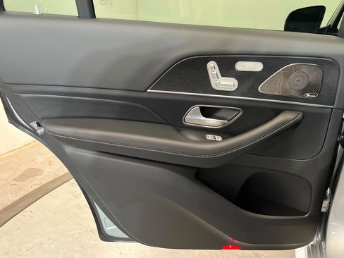 New 2026 Mercedes-Benz GLS 450 4MATIC image 18