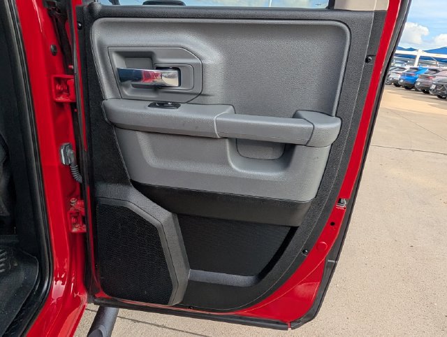 Used 2019 RAM 1500 Warlock RWD image 28
