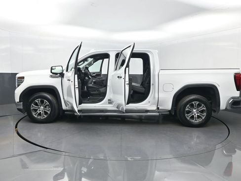 Used 2024 GMC Sierra 1500 SLT RWD image 38