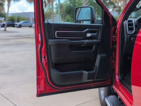 Used 2026 RAM 2500 Big Horn AWD/4WD image 8