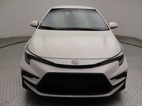 Used 2024 Toyota Corolla SE FWD image 5