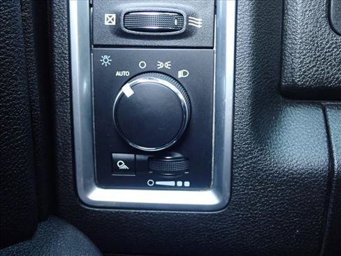 Used 2022 RAM 1500 Warlock AWD/4WD image 21
