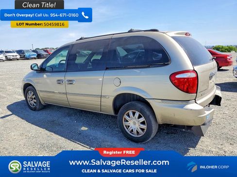 Used 2006 Chrysler Town & Country Touring w/ Leather Interior Group image 3