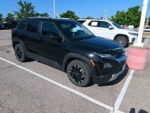 Used 2023 Chevrolet TrailBlazer LT FWD image 7