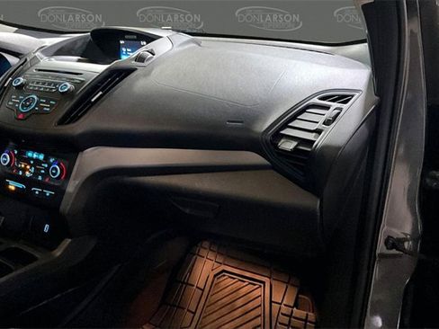 Used 2018 Ford Escape SE image 32