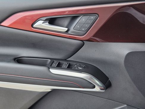 Certified 2024 Chevrolet Traverse RS w/ LPO, Floor Liner Package AWD/4WD image 28