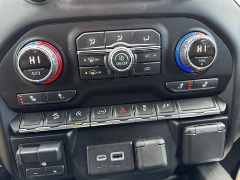 Used 2019 Chevrolet Silverado 1500 RST w/ All-Star Edition image 18