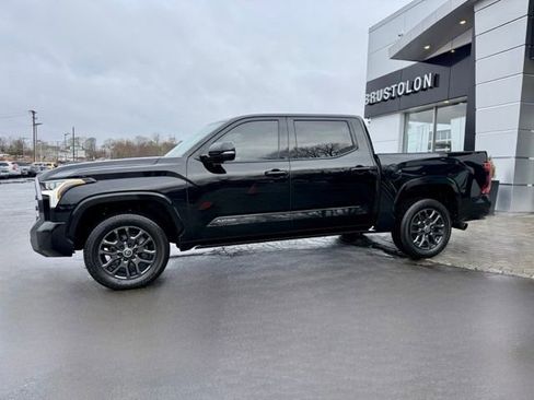 Used 2024 Toyota Tundra Platinum image 4