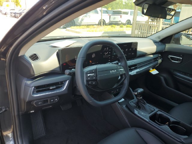 New 2026 Kia K4 EX FWD image 24