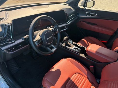 Used 2023 Kia Sportage SX image 15