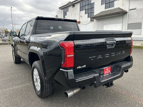 Certified 2025 Toyota Tacoma SR5 image 7