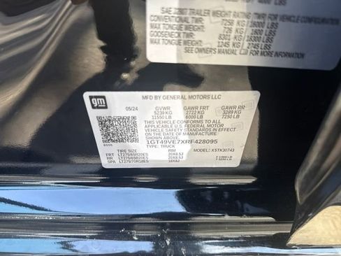 Certified 2024 GMC Sierra 3500 AT4 w/ AT4 Preferred Package image 27