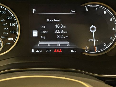 New 2026 Genesis G70 2.5T RWD image 27