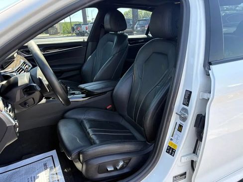 Used 2018 BMW 530i xDrive AWD/4WD image 22