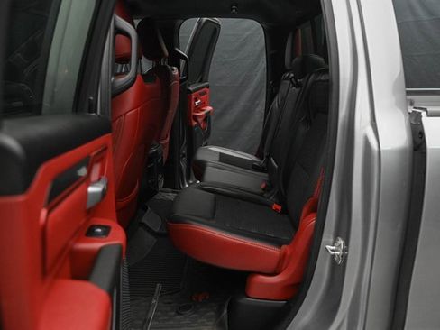 Used 2019 RAM 1500 Rebel image 21