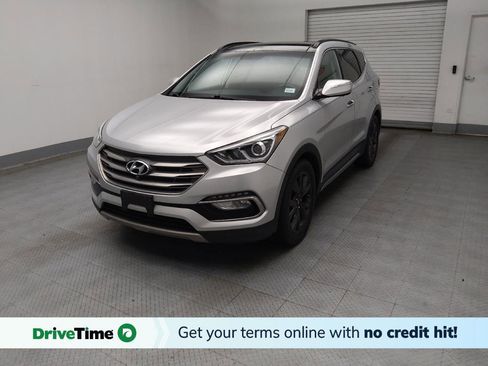 Used 2017 Hyundai Santa Fe Sport image 1