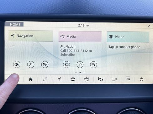 Used 2020 Jaguar F-TYPE Convertible image 19