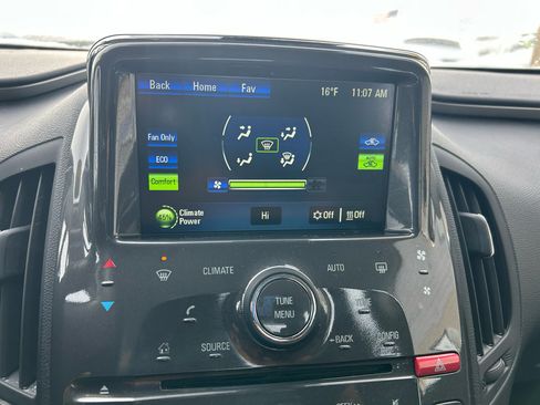 Used 2015 Chevrolet Volt image 22