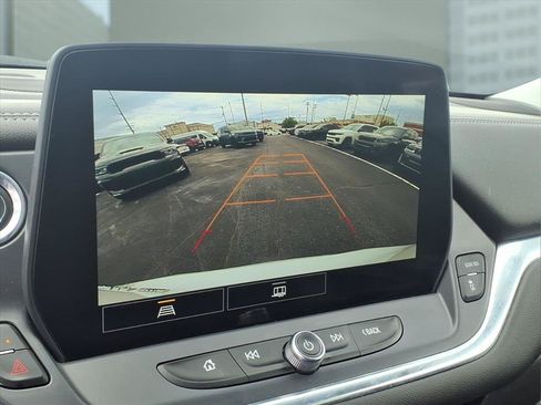 Used 2025 Chevrolet Blazer LT AWD/4WD image 4