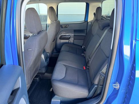 Used 2025 Ford Maverick XL image 11
