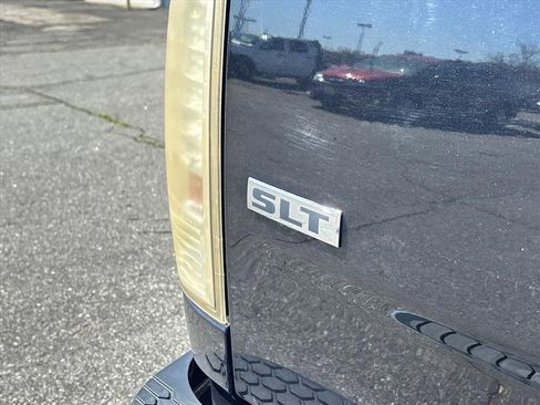 Used 2017 RAM 1500 Classic SLT image 13