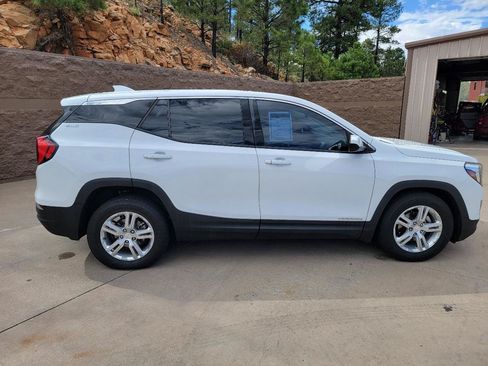Used 2019 GMC Terrain SLE FWD image 4