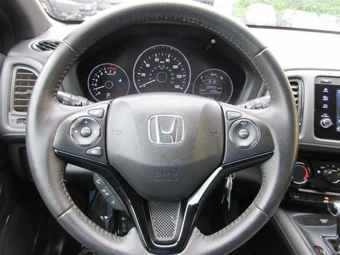 Used 2019 Honda HR-V Sport image 13
