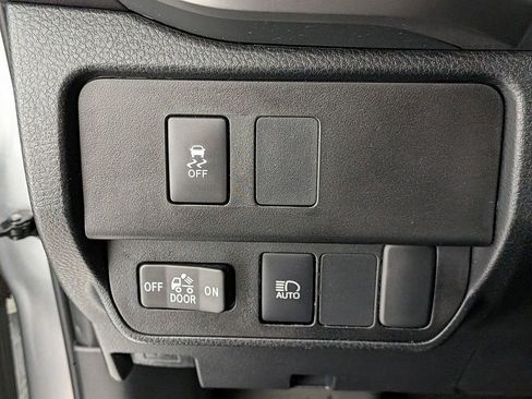 Used 2023 Toyota Tacoma SR5 w/ Technology Package RWD image 12