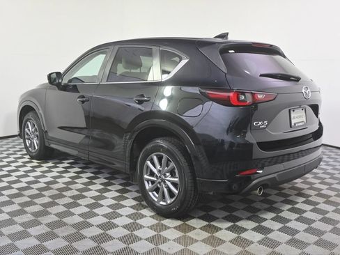 Used 2024 MAZDA CX-5 AWD 2.5 S w/ Preferred Package image 3