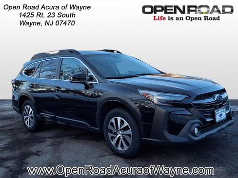 Used 2024 Subaru Outback Premium image 1