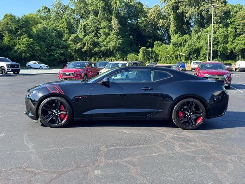 Used 2018 Chevrolet Camaro SS w/ Redline Edition RWD image 3