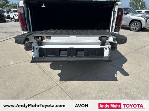 Used 2025 GMC Sierra 2500 AT4X w/ AT4X AEV Edition AWD/4WD image 43