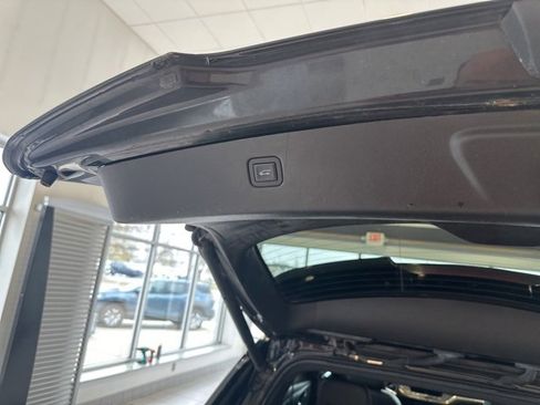 Used 2019 Chevrolet Blazer RS image 16