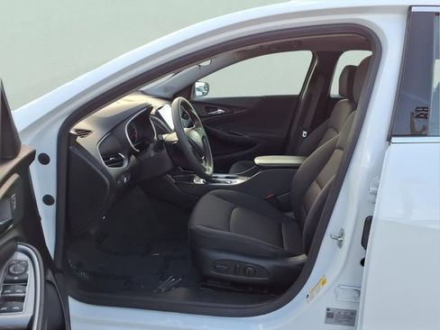 Used 2024 Chevrolet Malibu LT FWD image 17