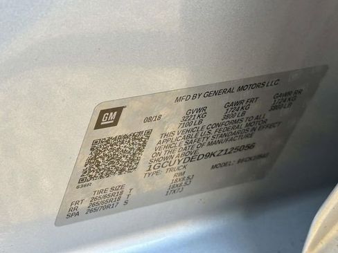 Used 2019 Chevrolet Silverado 1500 LT w/ All-Star Edition image 10