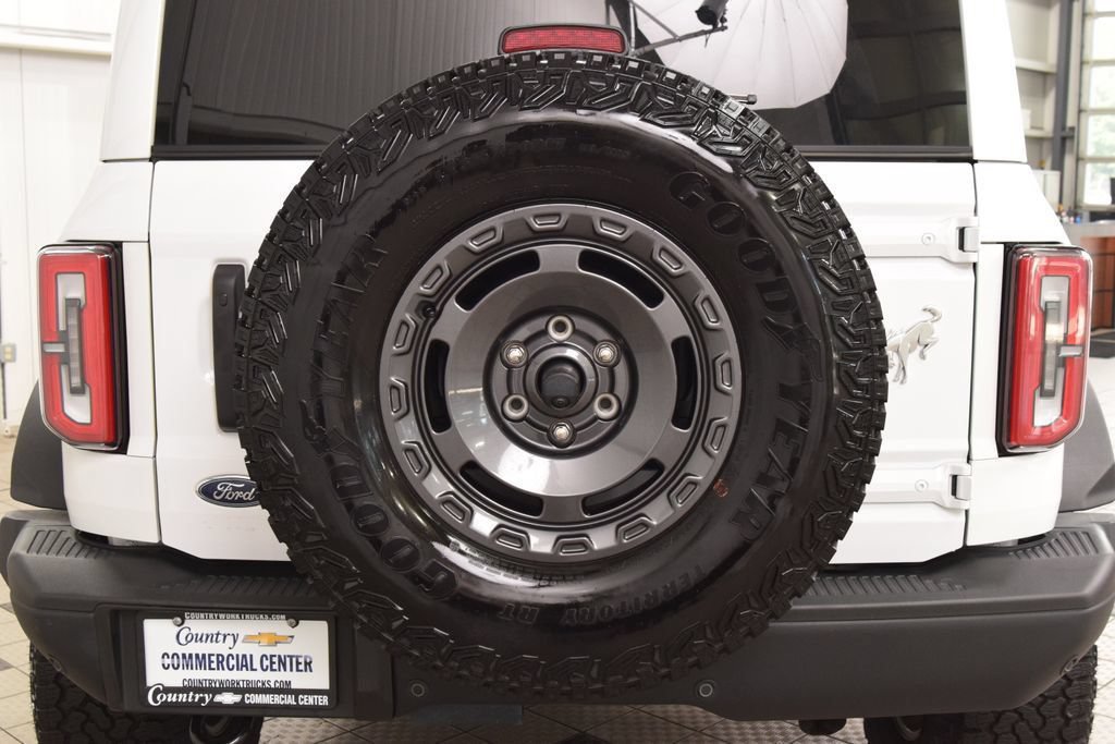 Used 2025 Ford Bronco Badlands AWD/4WD image 21