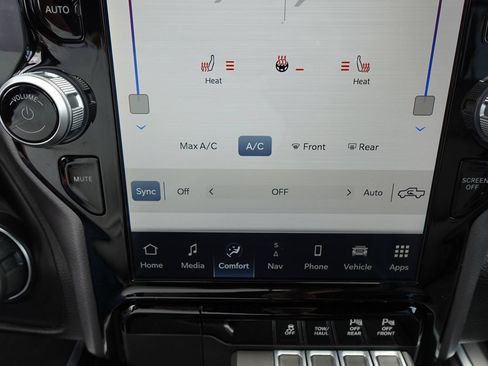 Used 2023 RAM 1500 Big Horn AWD/4WD image 50