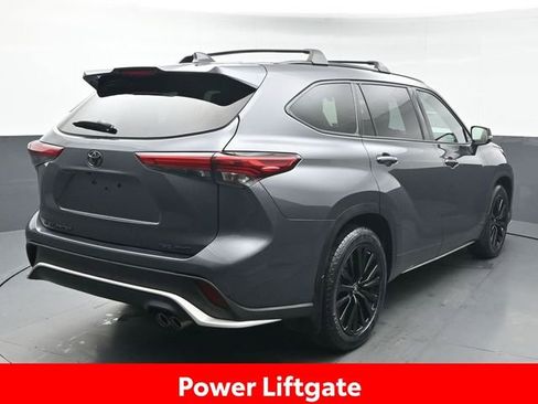 Certified 2023 Toyota Highlander XSE image 7