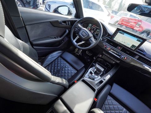 Used 2022 Audi S4 Premium Plus image 38