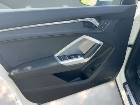 New 2025 Audi Q3 2.0T Premium image 12