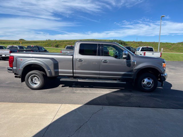 Used 2022 Ford F350 Lariat w/ Lariat Ultimate Package AWD/4WD image 4
