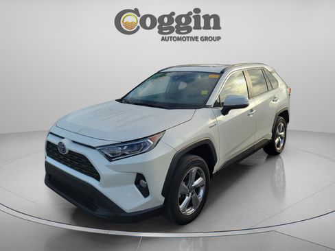 Used 2021 Toyota RAV4 XLE Premium AWD/4WD image 1