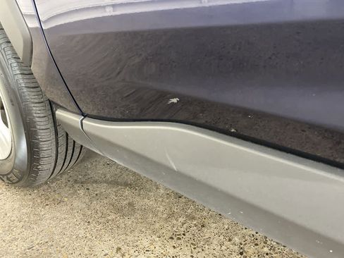 Used 2021 Toyota RAV4 XLE image 34