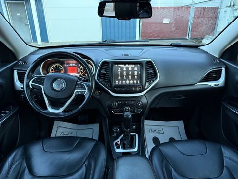 Used 2014 Jeep Cherokee Trailhawk w/ Technology Group image 21