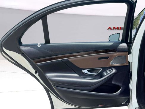 Used 2018 Mercedes-Benz S 450 Sedan image 31