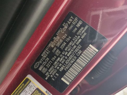 Used 2024 Hyundai Elantra SE FWD image 36