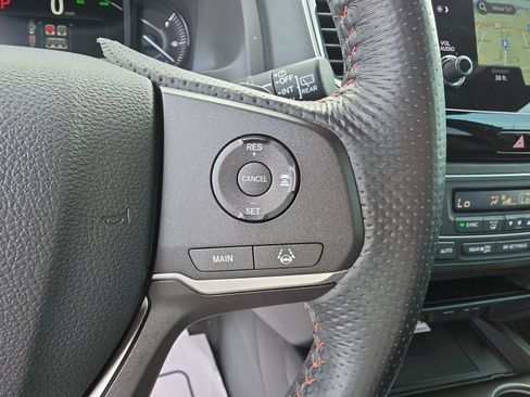 Certified 2023 Honda Passport TrailSport image 24