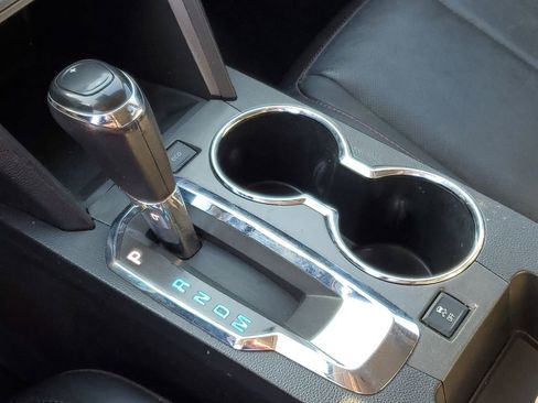 Used 2017 Chevrolet Equinox Premier w/ Enhanced Convenience Package image 18